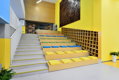 学校