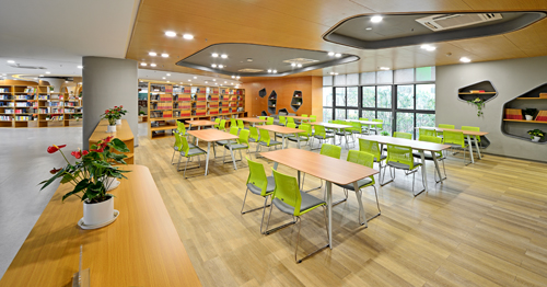 学校